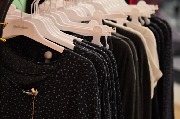 Shana Shop Opening